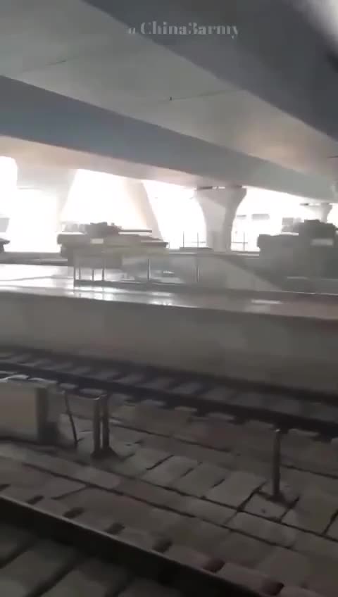 China begins military maneuvers near Taiwan considers Pelosi's visit a major provocation by the US.