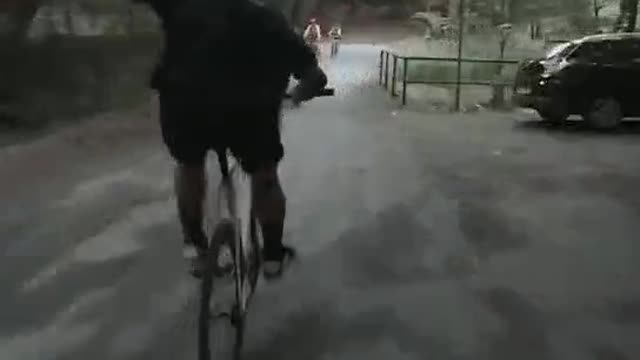 I like to play bike very much