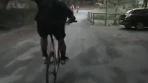 I like to play bike very much