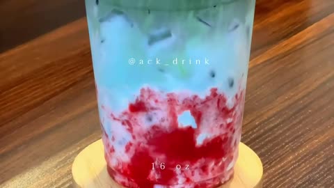 strawberry matcha mint 🍓#strawberry #strawberrydrink #viral