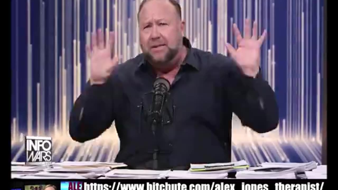 Alex Jones Shouts Fuck These Mother Fuckers Because of Mic Issues