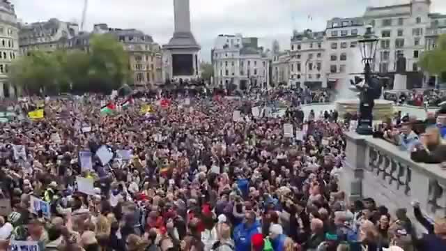 Anti Lockdown Protest, 26th September 2020... The 99% (Up Your Arse) song.