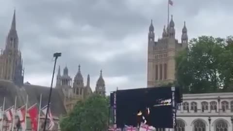 Thousands of British Patriots Rally in London to Support Trump: "The World Needs His Return!"