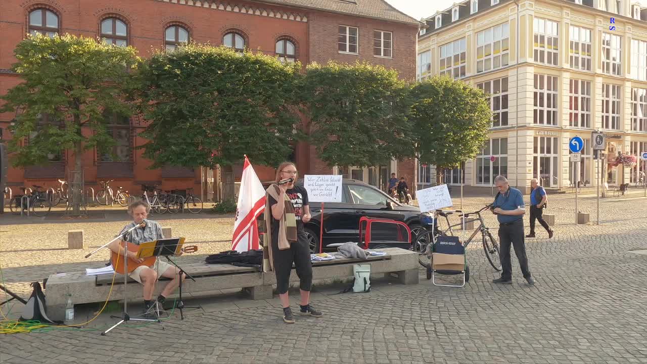 Greifswald - Eröffnung der heutigen Versammlung durch Andreas 08-08-2022
