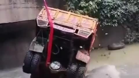 Truck Accident !