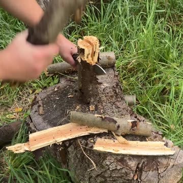 Batoning Wood With The Off Grid Ridgeback