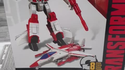 TRANSFORMERS GENERATIONS JETFIRE FROM THE ACTION FIGURE HUNTER