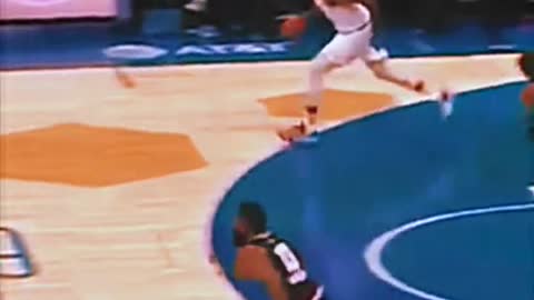 Curry x Giannis
