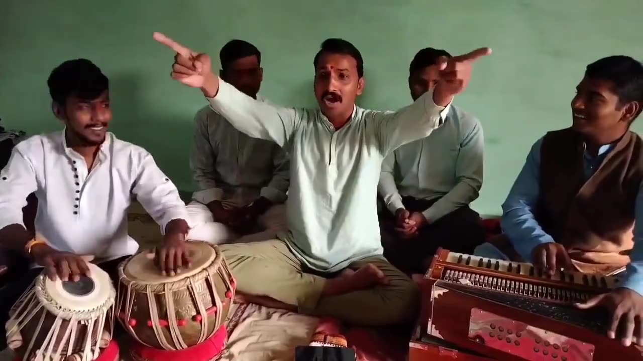 When English Teacher Become a Classical Singer