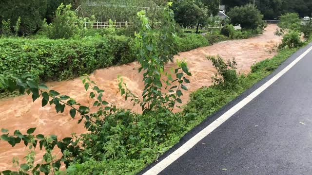 Flash flood with turbidity water