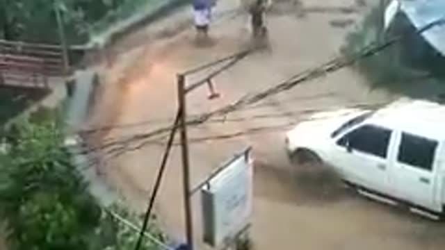 DISASTER VIDEOS 02 - HEAVY STORM - Philippines CCTV & DASH CAM Spotted - PINOYVIRALVIDEOS