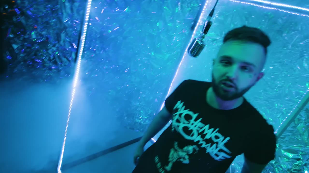 two-22 x trippythakid - no! (Official Music Video)