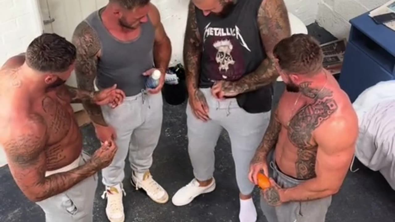 When guys wear Grey Joggers