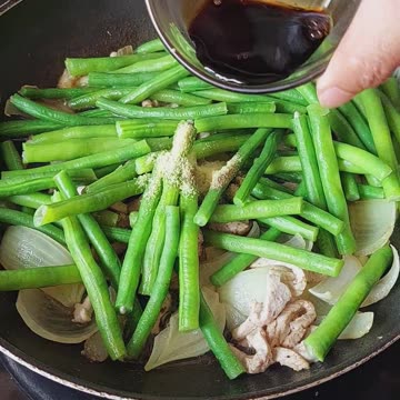 Easy Healthy Homemade Stir Fry String Beans and Eggplant🍆 🫘 👩‍🍳 #food #recipe #cooking #foryou
