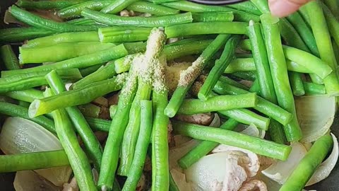 Easy Healthy Homemade Stir Fry String Beans and Eggplant🍆 🫘 👩‍🍳 #food #recipe #cooking #foryou
