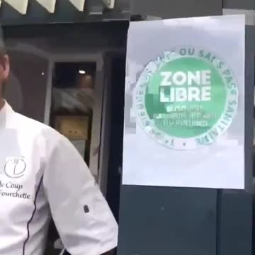 French restaurant owner displays sign: "Unvaccinated people welcome"