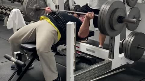 Reverse grip bench