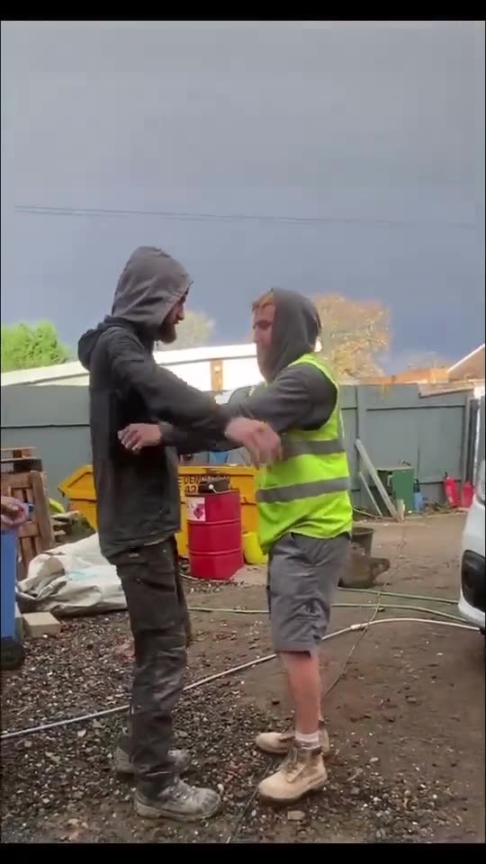 How do you fool that you lift a man