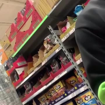 ASDA Muslim supermarket employee takes issue with native woman's clothing