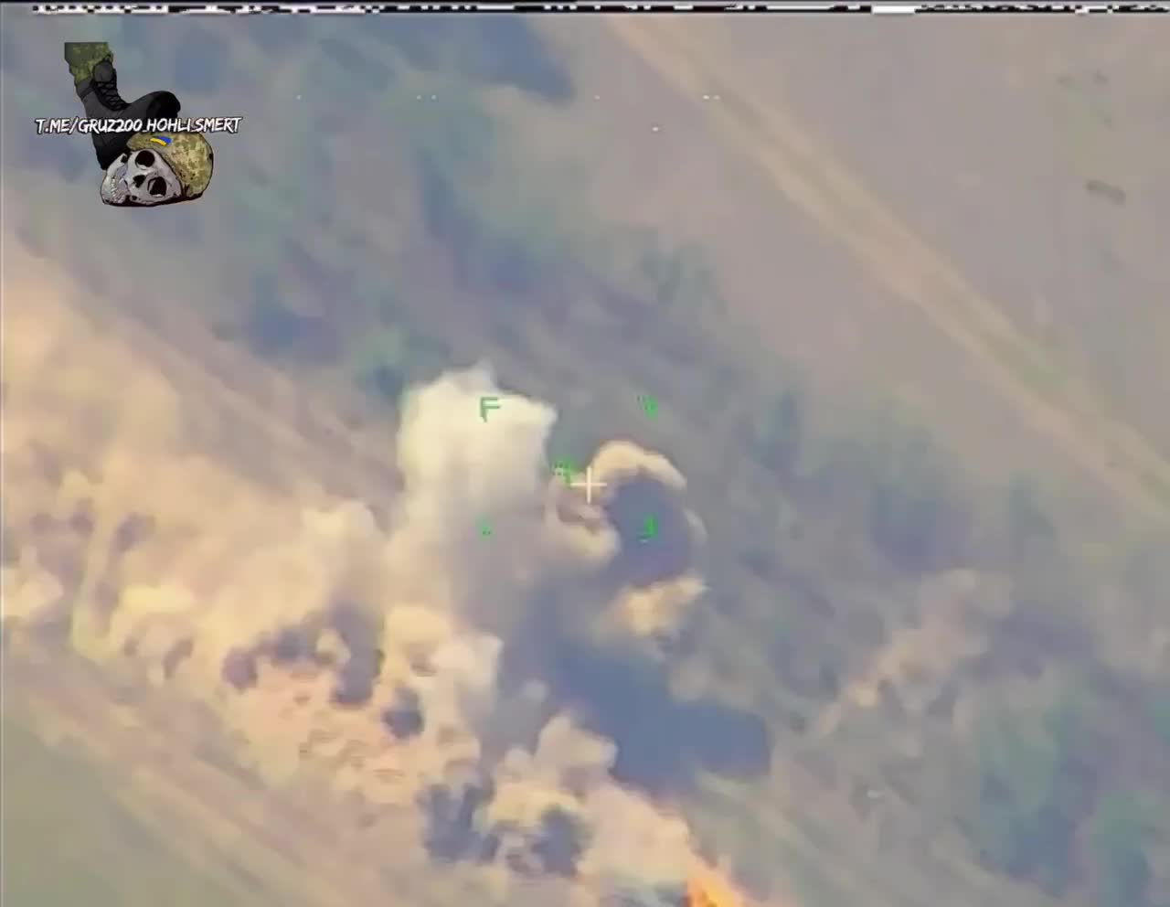 Ukrainian tanks gets blown up