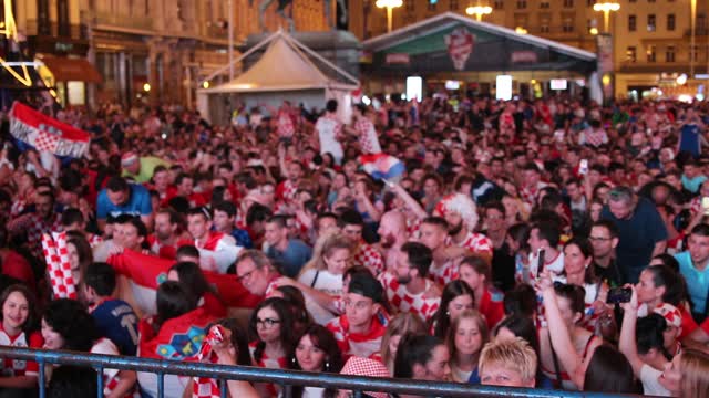 Reakcije navijača na pobjedu Hrvatske