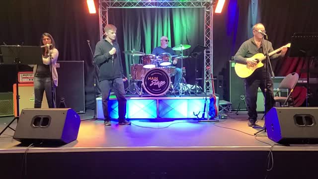 The Maskerade ~ with Vic on guitar and Scott Reynolds on drums