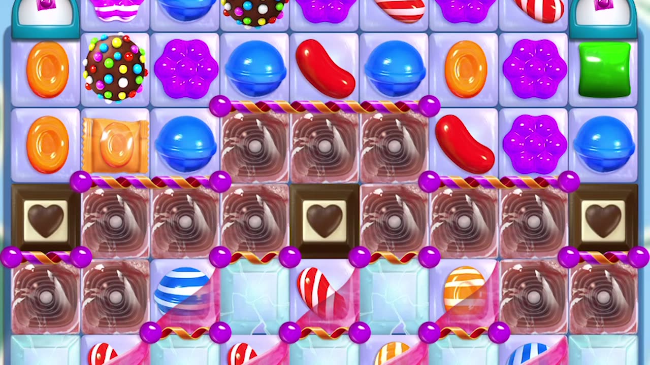 Candy Crush: 7/8 gameplay (level 6223)