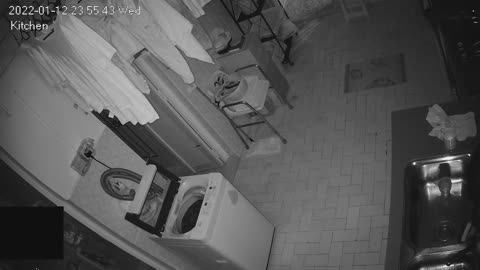 kitchen day n night 20220112