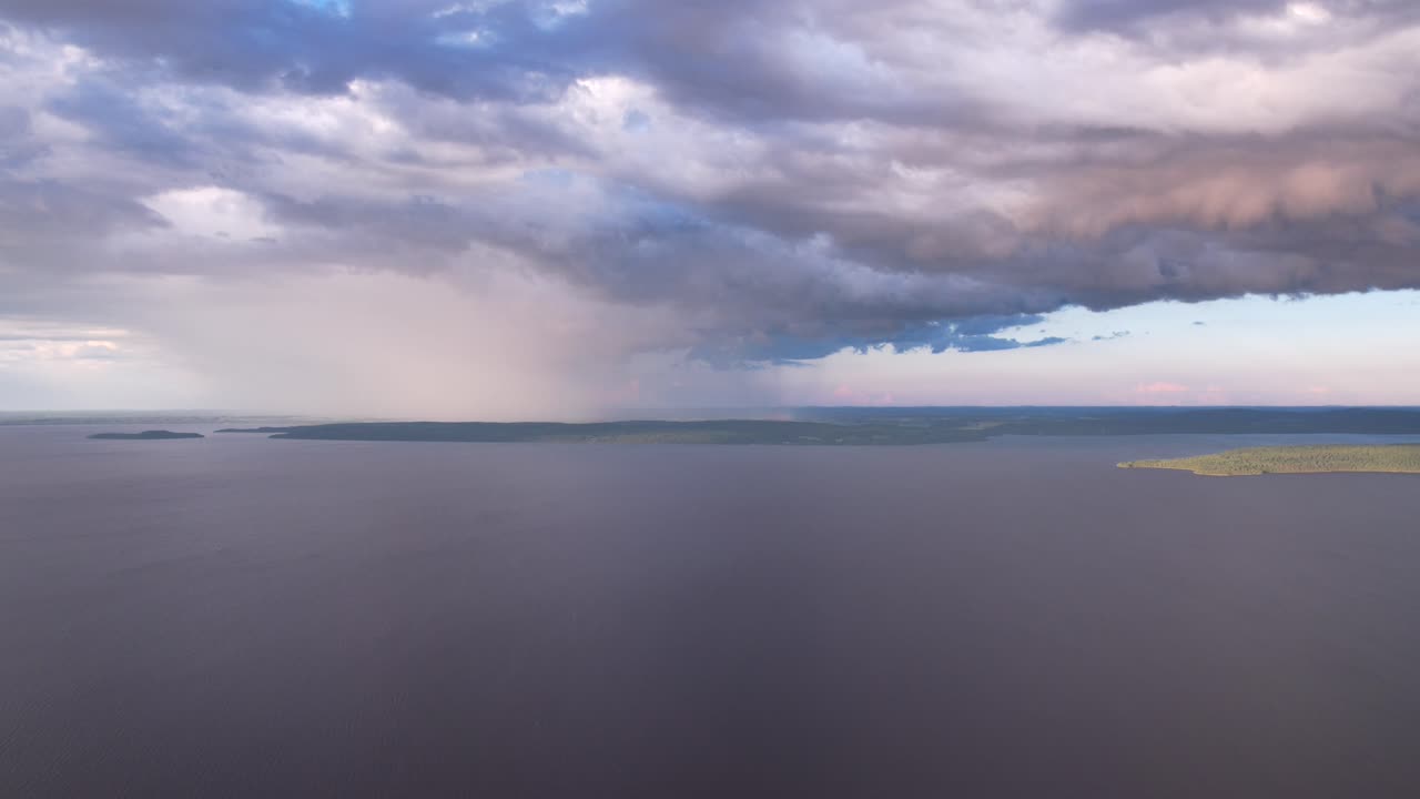 Time-Lapsed Rainbows