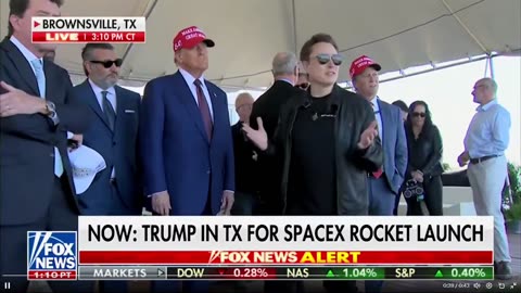 JUST IN: Tổng thống Trump đang ở Texas với Elon Musk để phóng SpaceX 🚀