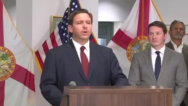 Gov. DeSantis Mic Drop Moment