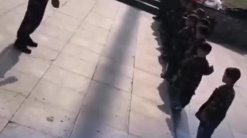 20211009 中國幼苗，要為大人犧牲！