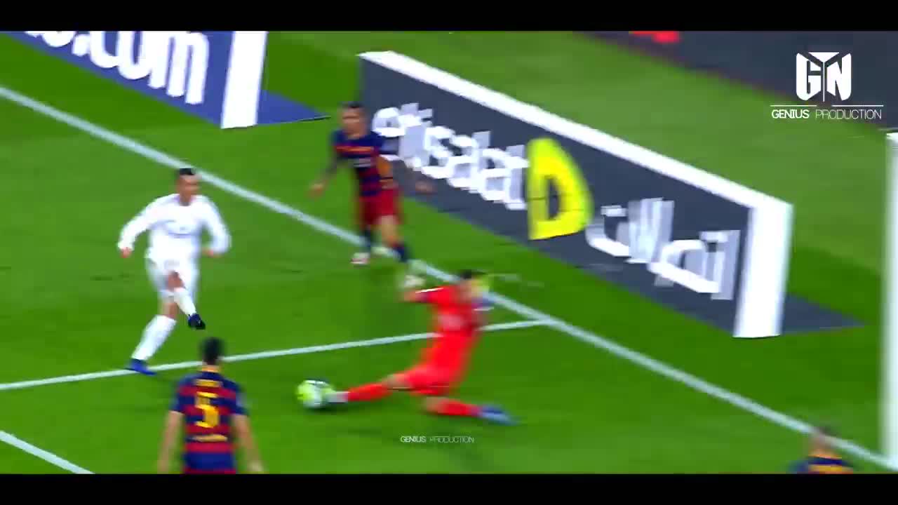 What Happens When Gerard Pique Challenges Cristiano Ronaldo