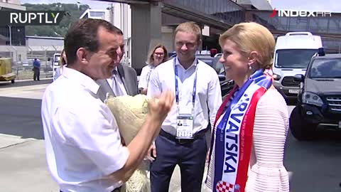 Pogledajte kako su Rusi dočekali Kolindu