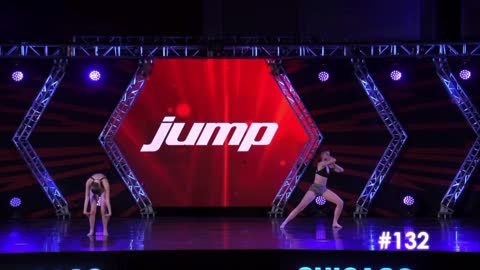 Bella & Dom Duet at Jump