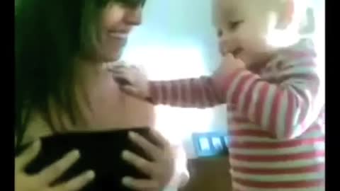 BABY WANT MOMMY BOOBS
