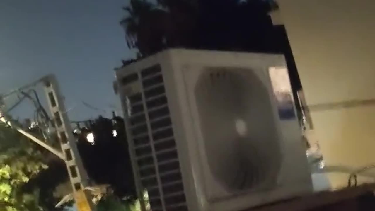 Tel Aviv Yafo..I film 4 Rockets which appear to be coming from the North.Iron Dome