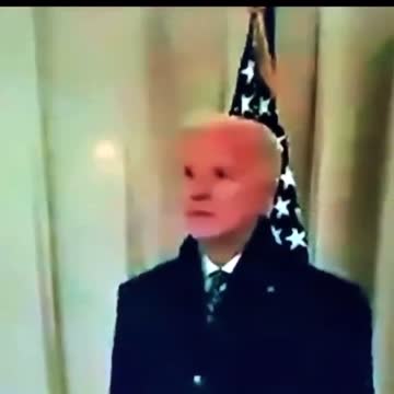 01/24/21 Guy recorded and commented on Joe Biden lost at Lincoln Memorial
