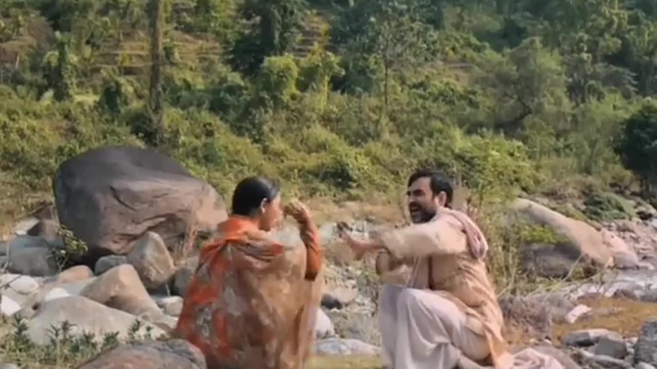 Pankaj tripathi funny movie scene