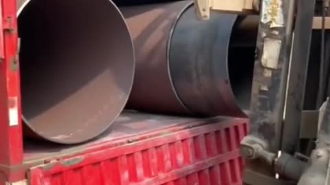 Loading of pipes