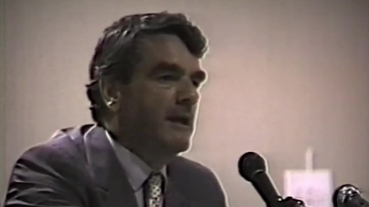 AVOF Nr. 8 - David Irving - The Saga of an Honest Historian
