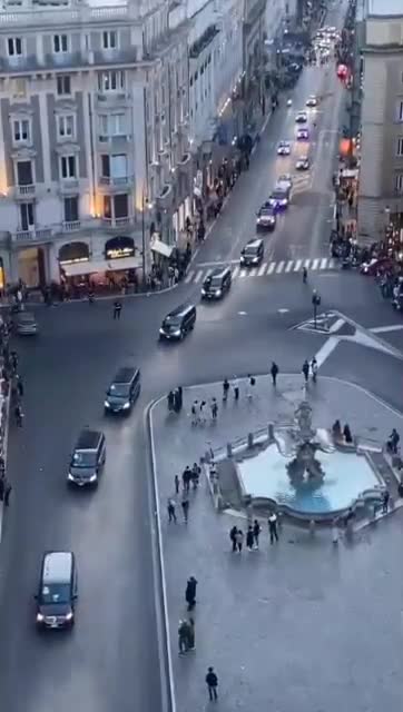 joe Biden arrives at climate symposion