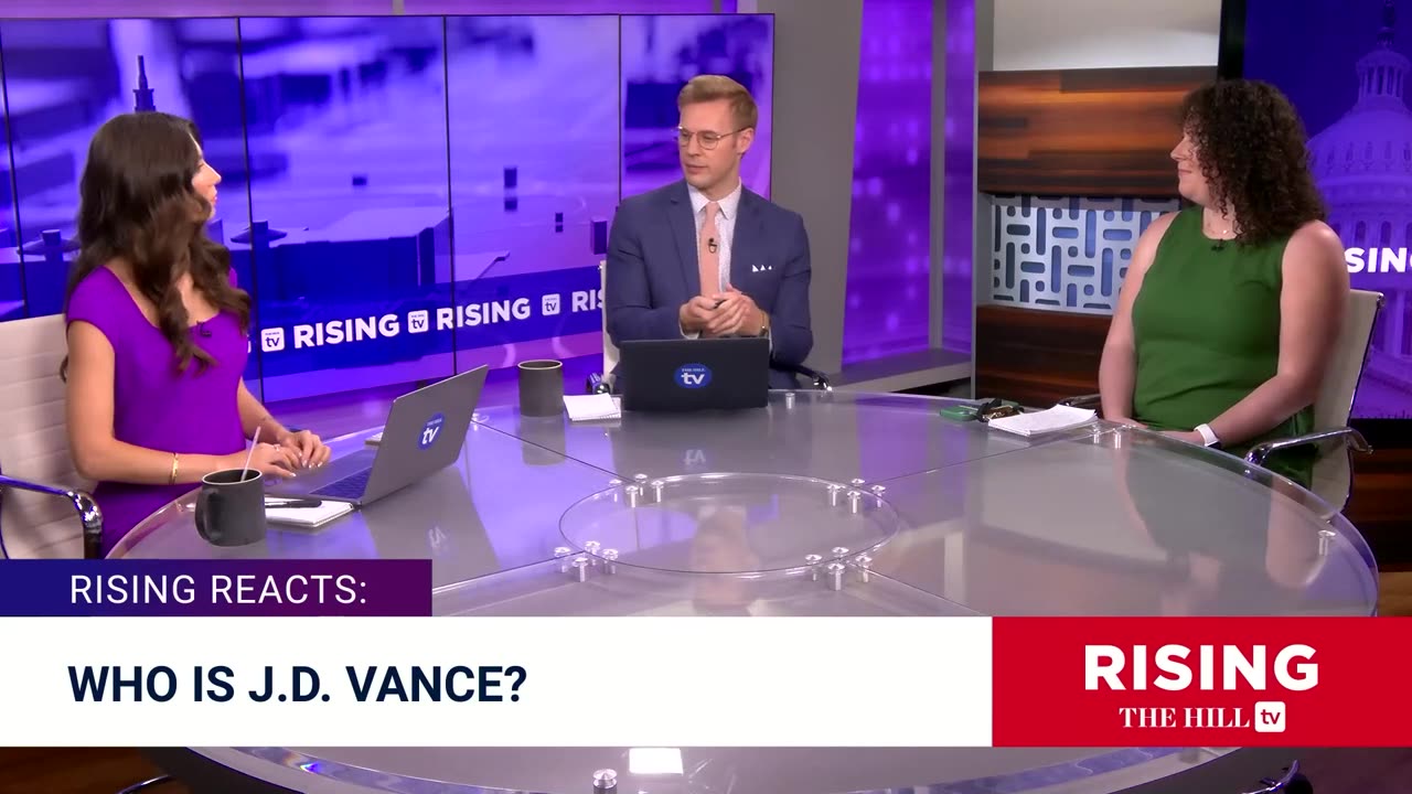 JD Vance CALLED Kamala Harris A 'Childless Cat Lady' On Tucker's Show; Jennifer Aniston SLAMS Him