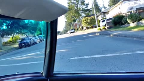 I LIVE ON A MOVIESET. NOBODY IN THE HOUSES AROUND ME.