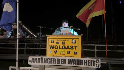 Wolgast - Rolf der kleine mit dem großen Zettel heut in Wolgast 22-10-2024