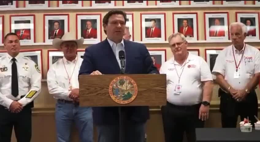 Governor Ron DeSantis Destroys Fake News "Reporter"