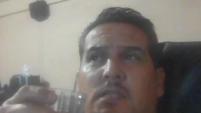 Salada la mejor música del mundo entero jajajajja