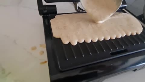 Easy crepe recipe in Toester :)