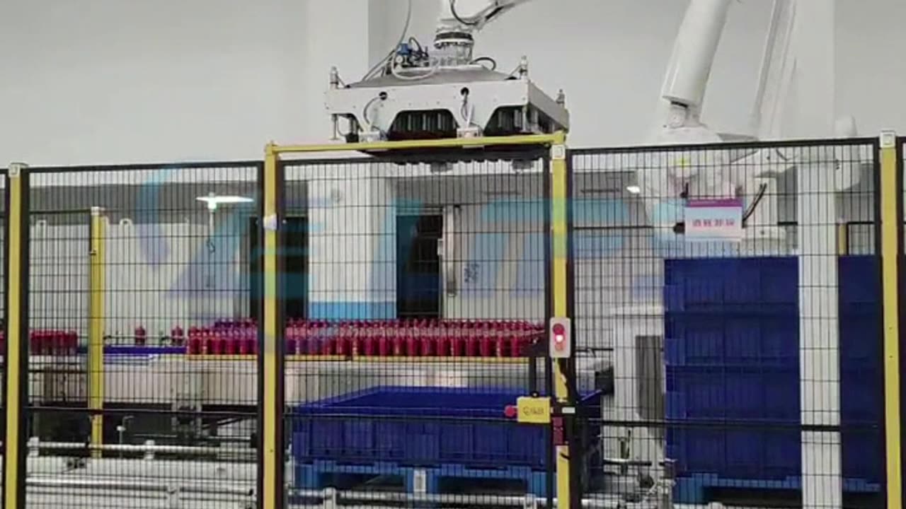 robot depalletizer for glass bottles #Depalletizer #robot #machine #foryou