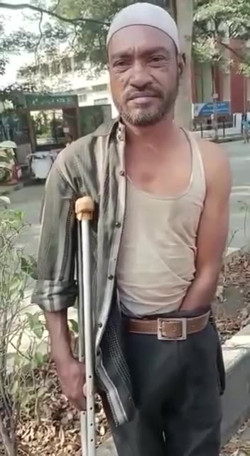 A fraudulent beggar EXPOSED!!!!!!!